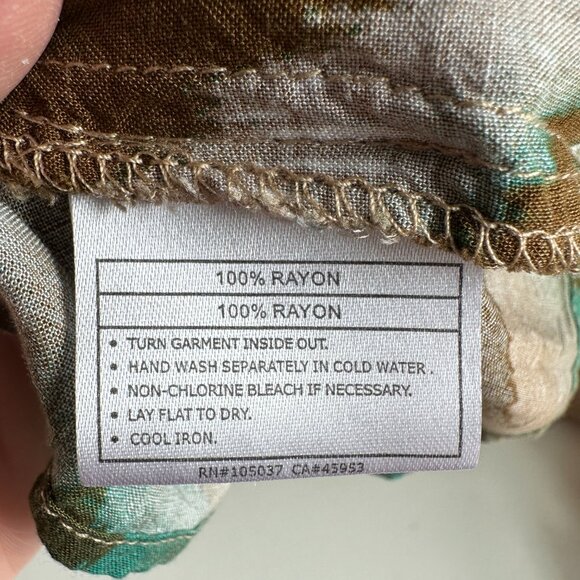 Ariat Chevron Midi Dress – Boho /Western Chic with Asymmetrical Flair Sz L - Picture 8 of 9